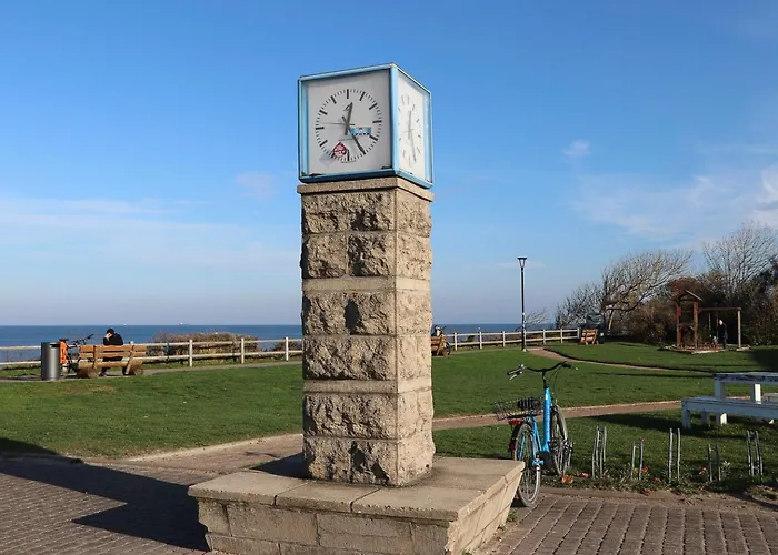 Kleine Meeresbrise / Christine Ostseebad Nienhagen